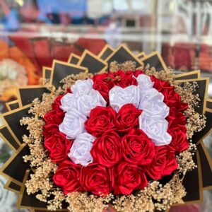 باقة ورد بألوان زاهية