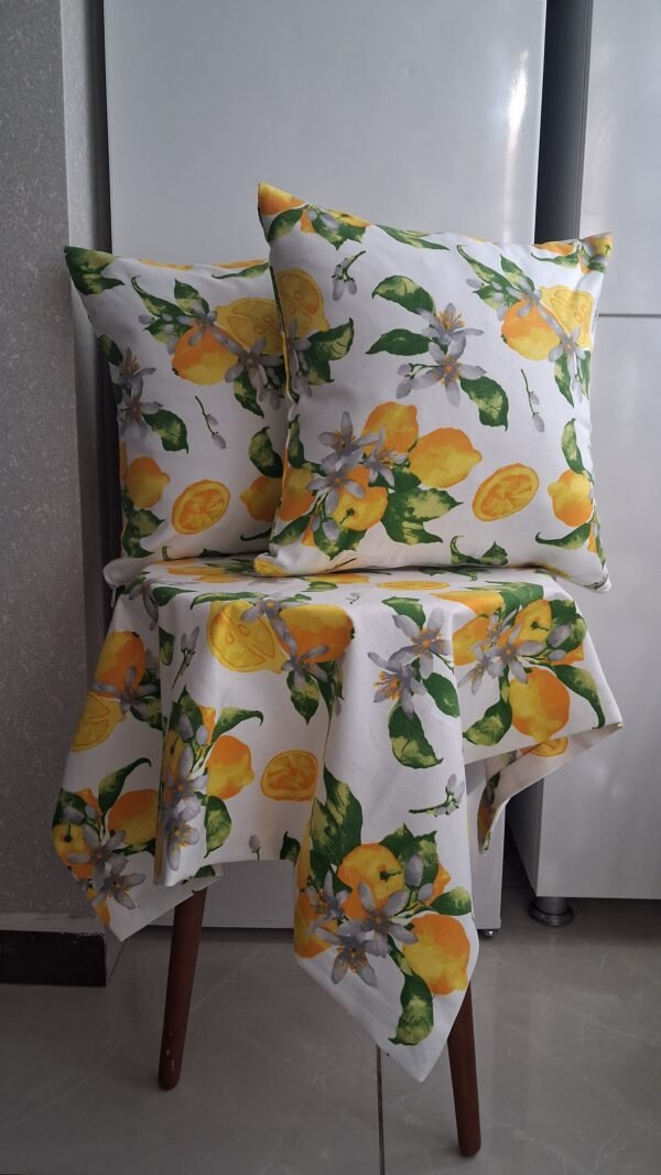 رسمة الليمون 🍋 🍋 المنعش ..وسادتين وارتي لطاولة مستطيلة
