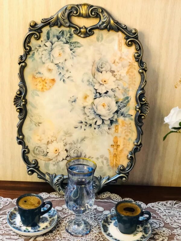 ⁦صينية ديكوباج بتصميم كلاسيكي فاخر⁩ - الصورة ⁦4⁩