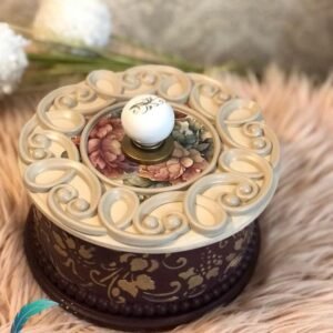 صندوق خشبي