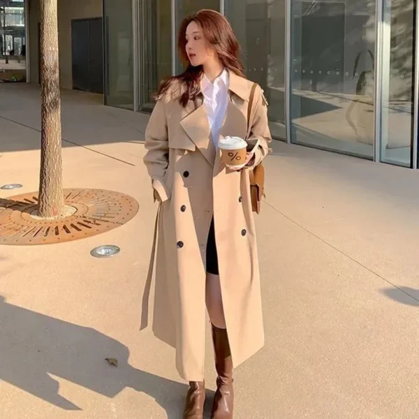 ⁦معطف ترنش نسائي مزدوج الصدر – أنيق وخريفي مع دانتيل⁩ - الصورة ⁦3⁩