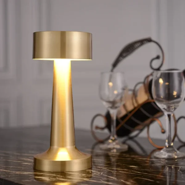 ⁦مصباح طاولة LED بلمسة – ديكور للمطاعم والمقاهي⁩ - الصورة ⁦10⁩