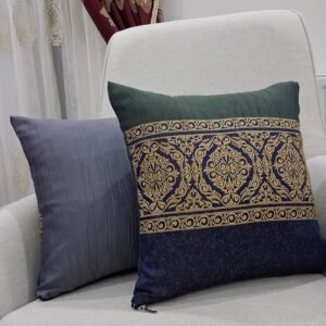 وسادتين مناسبات لغرف الاستقبال رح تعطي جمال ولمسة سحرية لبيتكم